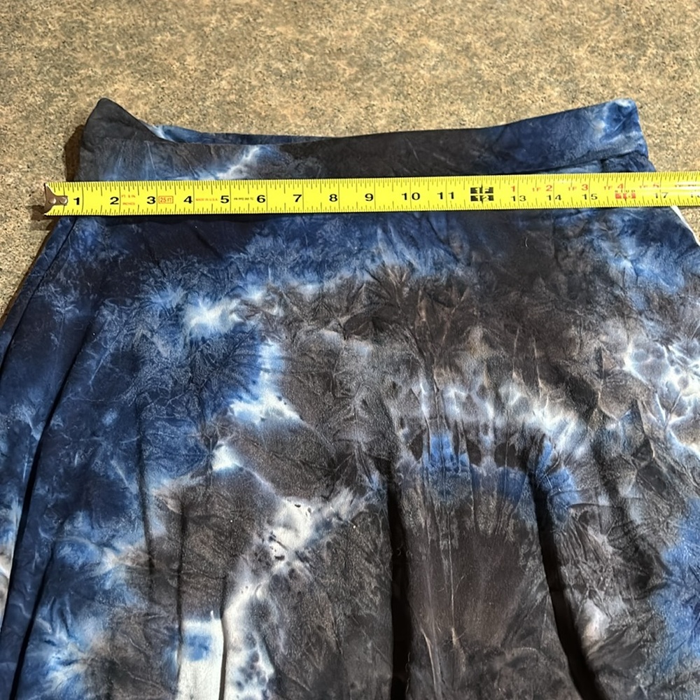 Folded waist A line knit skater skirt navy white and black tie dye size XL - Picture 7 of 8